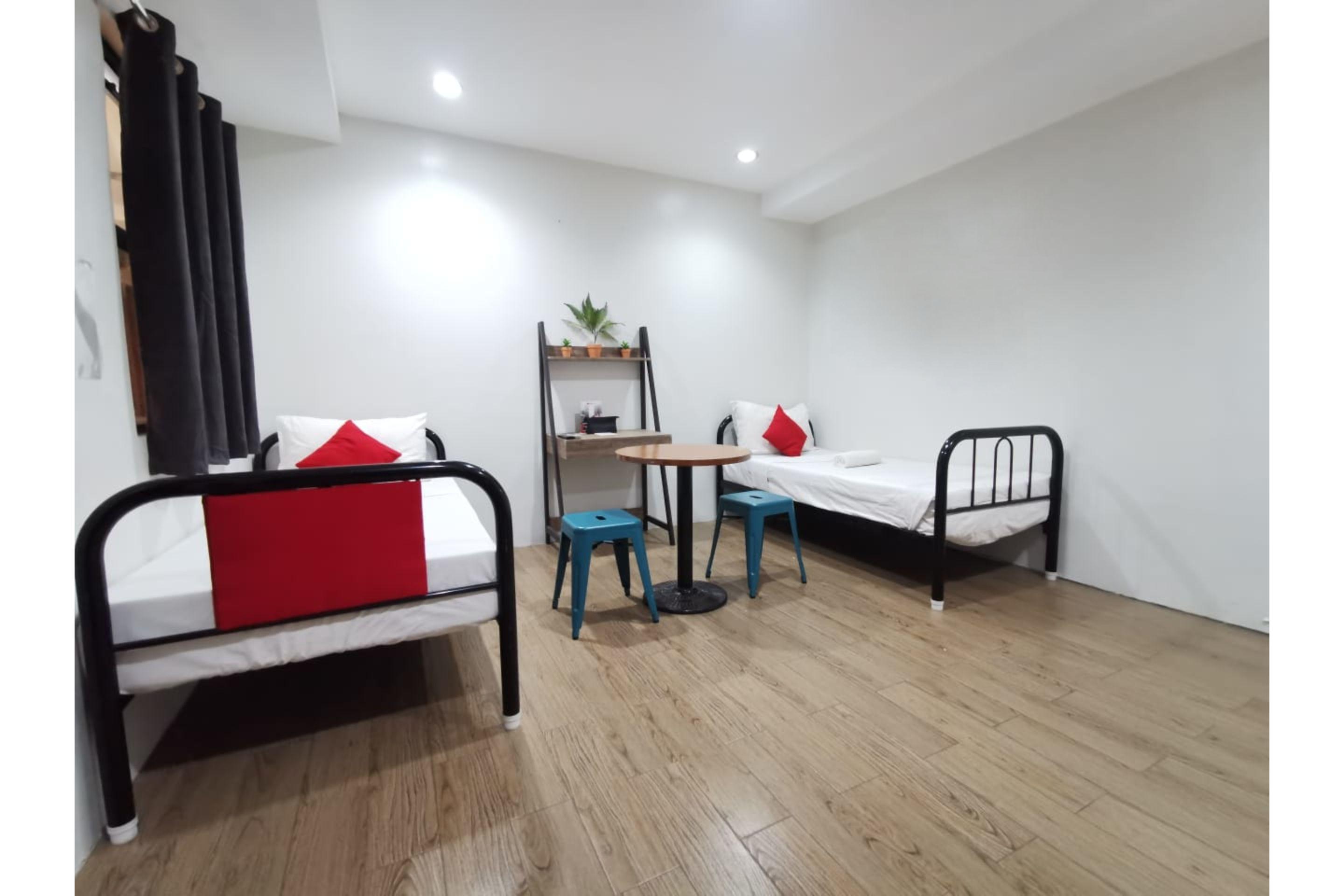 Oyo 443 Maria Cristina Arcade Suites Cebu Extérieur photo